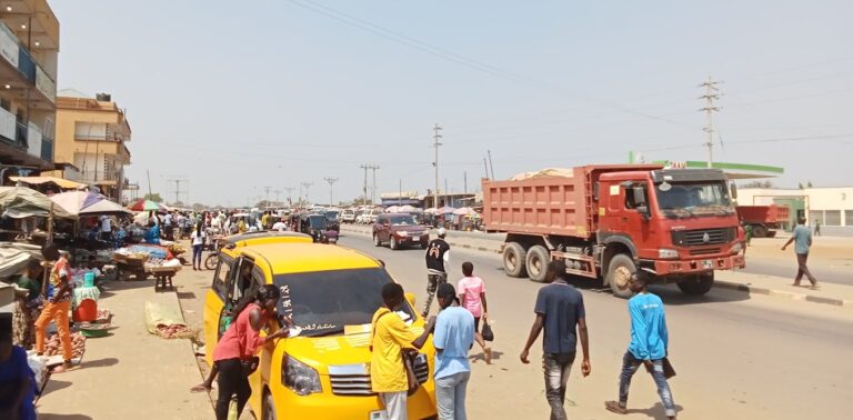 South Sudan at 15: How the Political Elite Profit from Both Peace and War