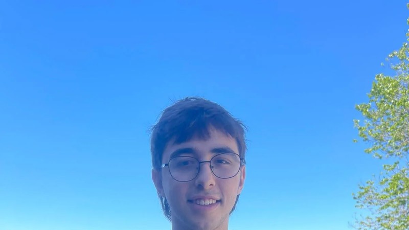 Cape Town Student Builds App to Help Young Diners Beat Rising Restaurant Prices